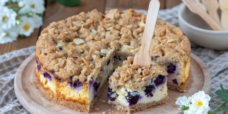 Bolu Almond Blueberry Cheesecake