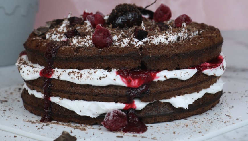 Black Forest Bolu Waffle