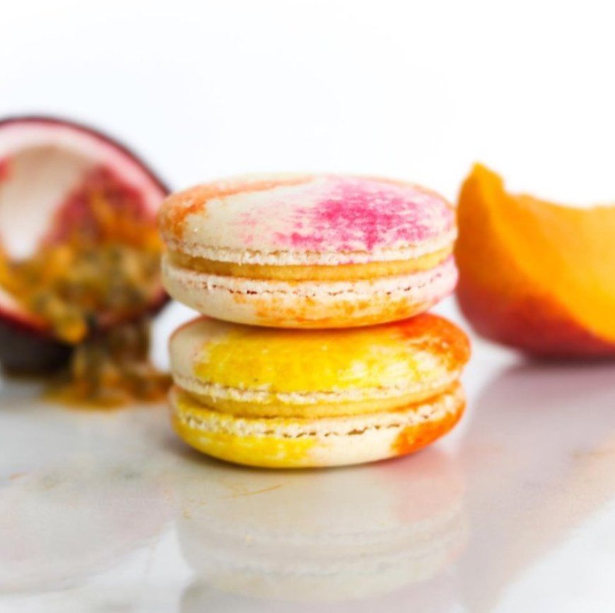 Macaron Passion Fruit Mango