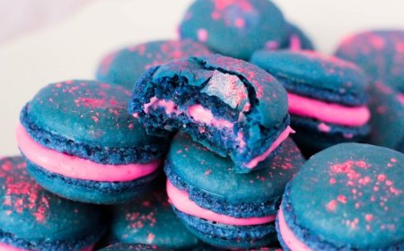 Macaron Blue Raspberry