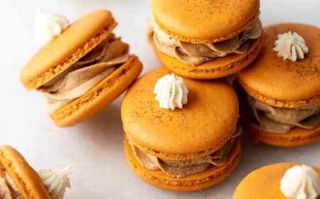 Macaron Pumpkin Spice