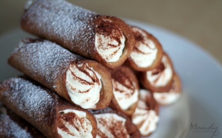 Cannoli Tiramisu