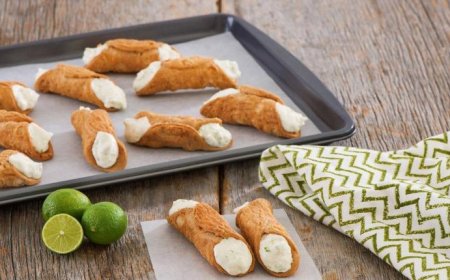 Cannoli Key Lime Pie