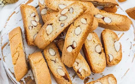 Biscotti vanilla dan almond