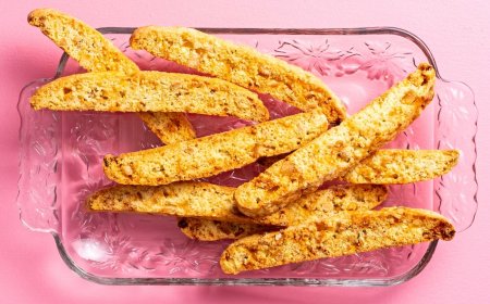 Biscotti almond dan rosemary