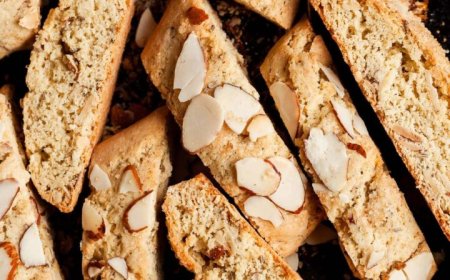 Biscotti almond dan kacang brazil