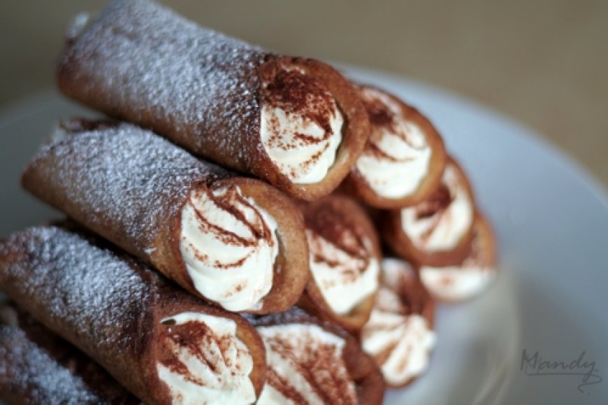 Cannoli Tiramisu