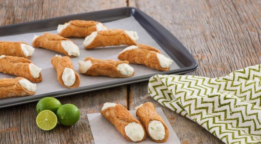 Cannoli Key Lime Pie