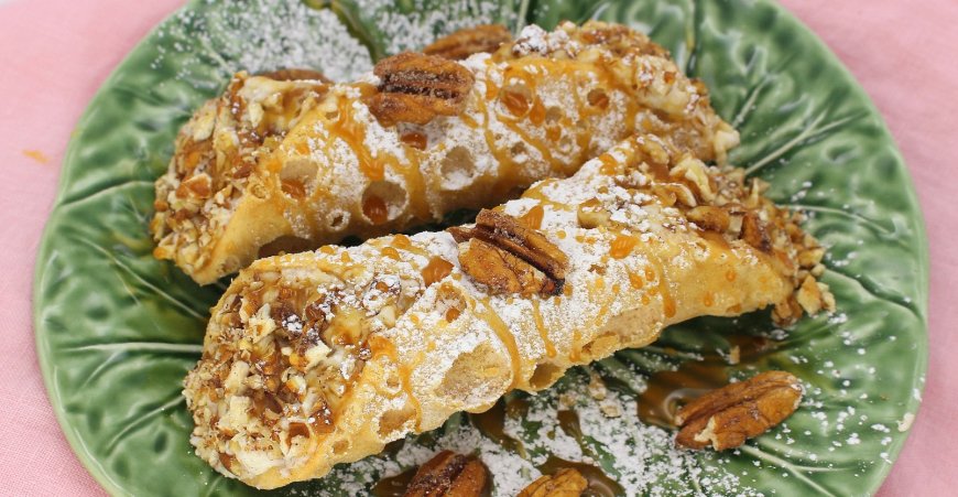 Cannoli Maple Pecan