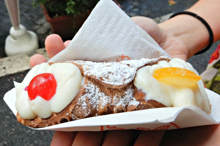 Cannoli Cherry Almond