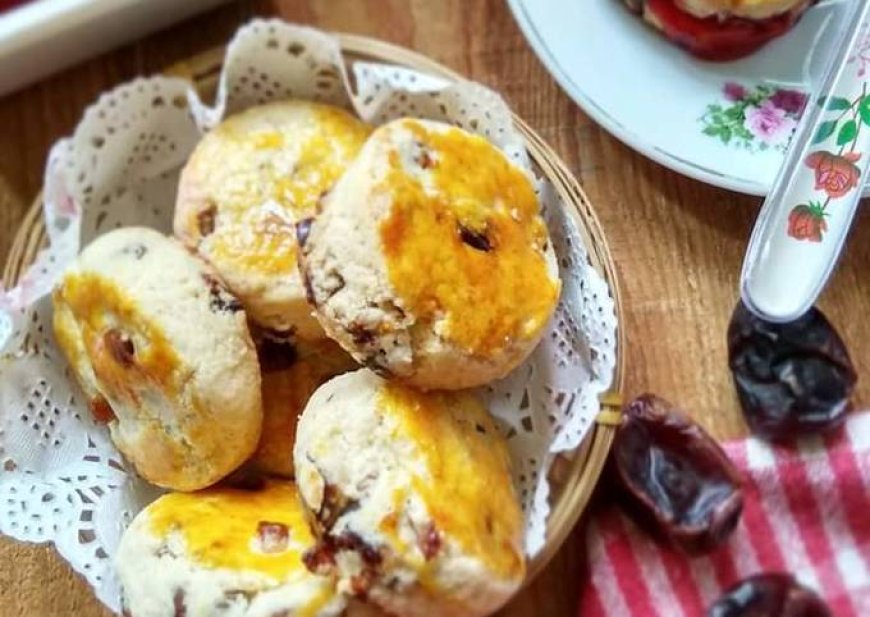 Scones Kurma dan Kacang Kenari