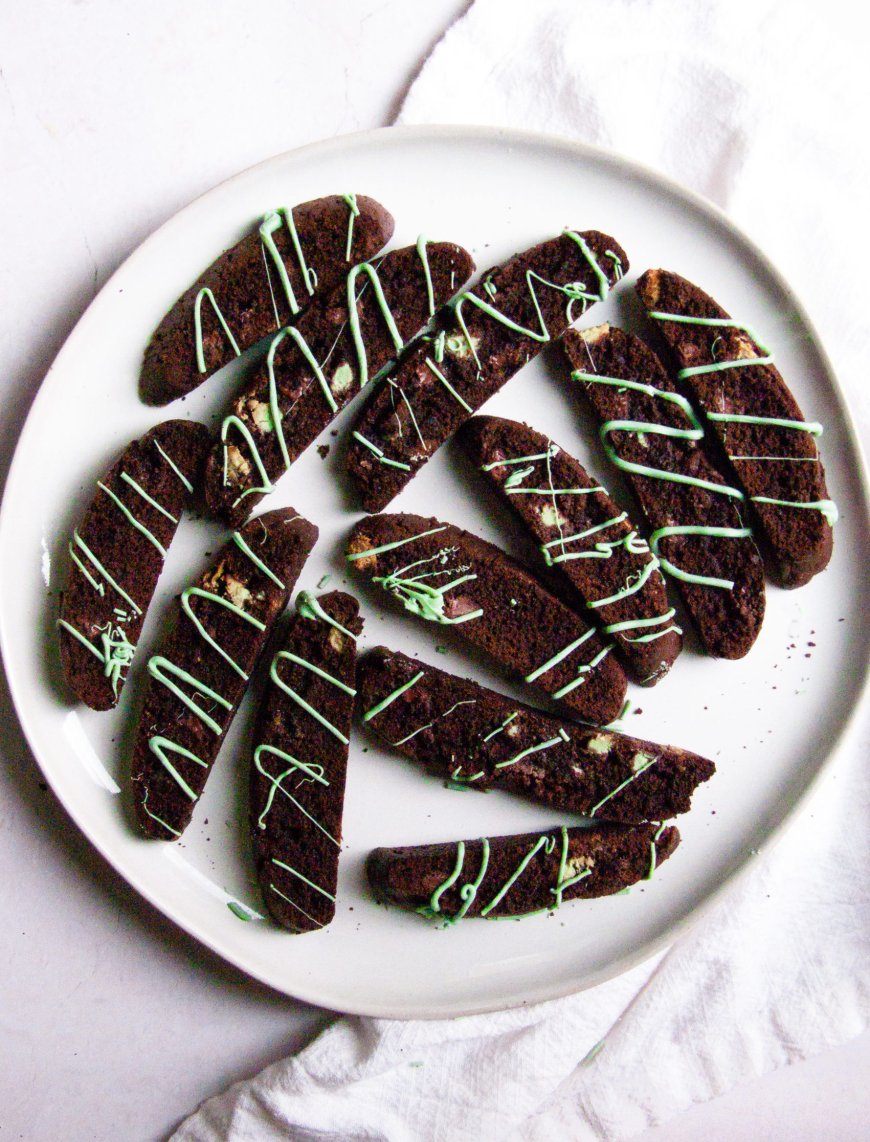 Biscotti cokelat dan mint