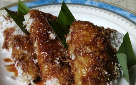 Kue Lupis Ketan Gula Merah