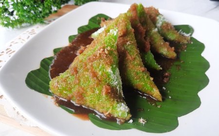 Kue Lupis Ketan Coklat Kacang