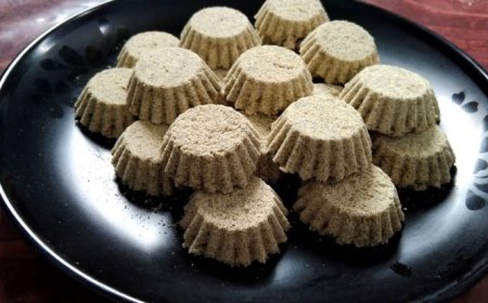 Kue Putu Kacang Hijau
