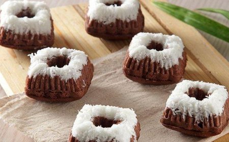 Kue Putu Coklat