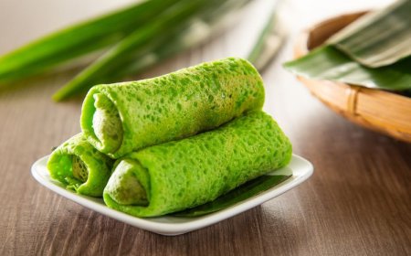 Kue Dadar Gulung Pandan