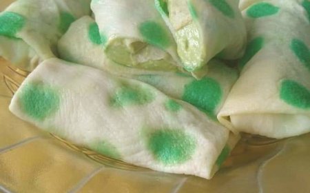Kue Dadar Gulung Alpukat