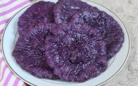 Kue cucur taro