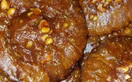 Kue cucur kacang merah