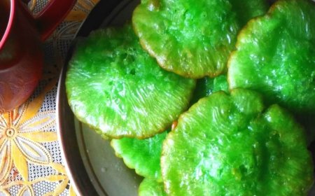 Kue cucur pandan keju