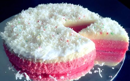 Bolu Kukus Strawberry Cheesecake