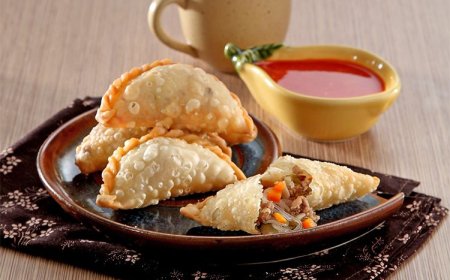 Jalangkote Ayam Kentang