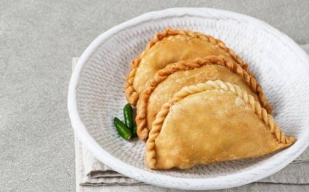 Jalangkote Ayam Keju