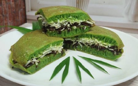 Martabak Manis Pandan