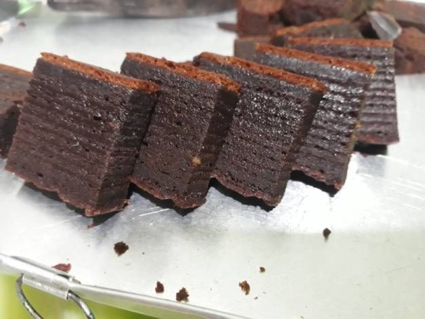 Kue Lapis Ketan Hitam