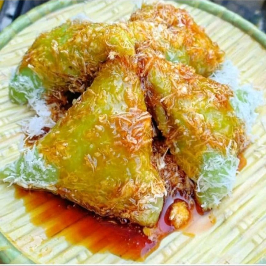 Kue Lupis Ketan Kacang Ijo