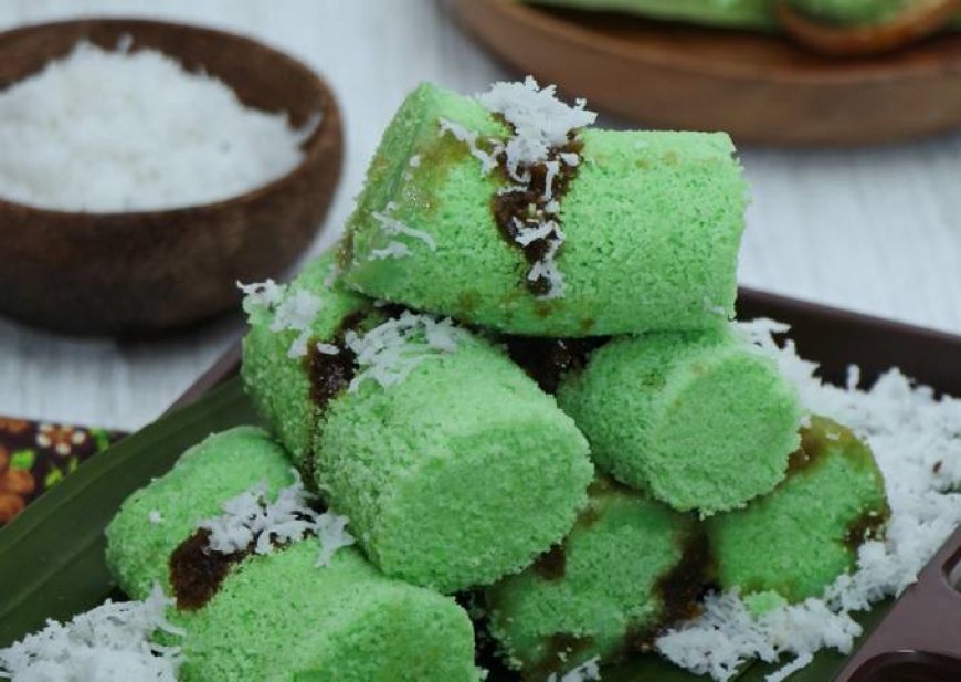 Kue Putu Bambu