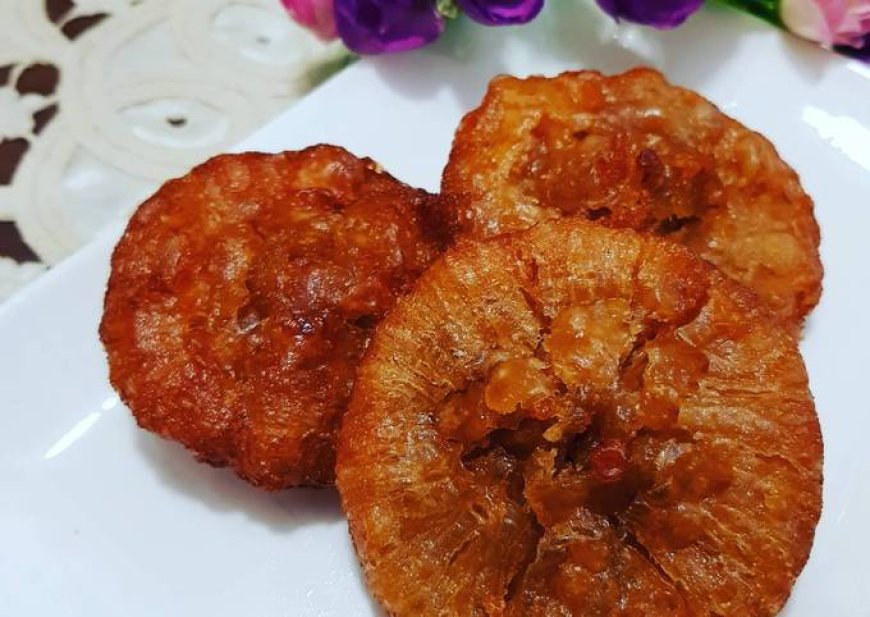 Kue cucur tape pisang