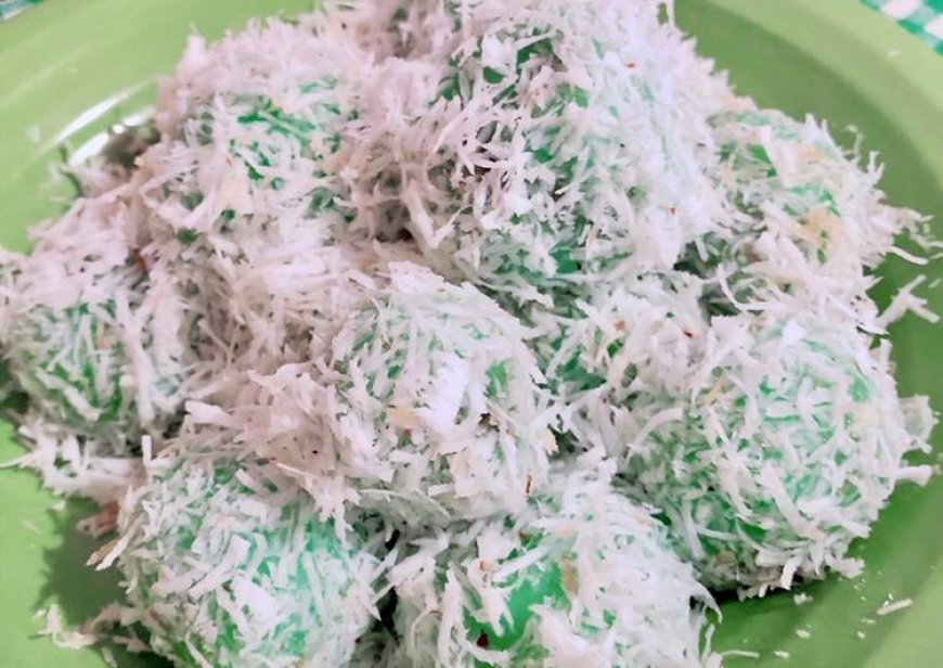 Onde-onde Kelapa Muda