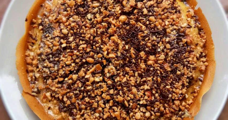 Martabak Manis Kacang