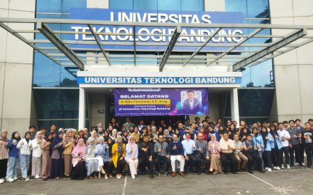 Sahrul Gunawan Jadi Pembicara Talk Show di UTB