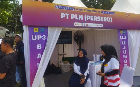 Booth PLN Hadir di Electric Karting Race Bandung 2024