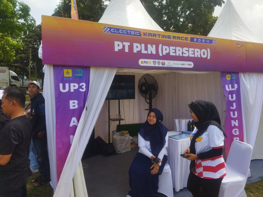 Booth PLN Hadir di Electric Karting Race Bandung 2024