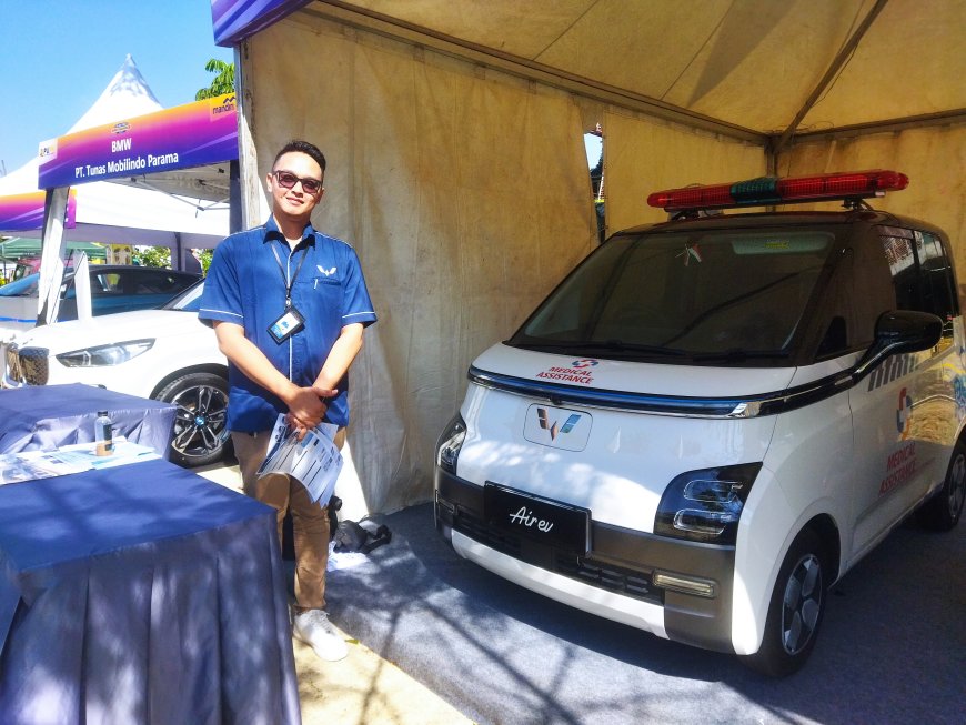 Booth WULING Hadir di Electric Karting Race Bandung 2024