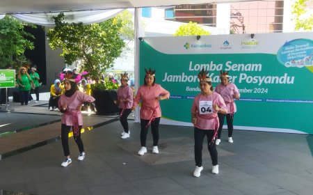 Kader Posyandu Maluku Juara 3 Lomba Senam se-Indonesia