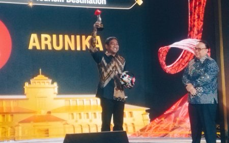 Arunika Terima Penghargaan CNN Indonesia Awards 2024