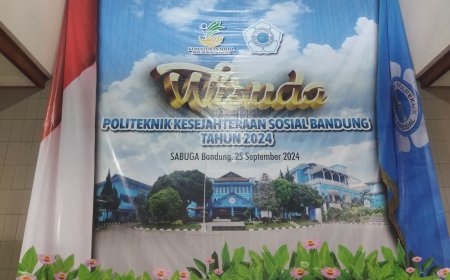 Menteri Sosial Hadiri Wisuda Poltekesos Bandung 2024