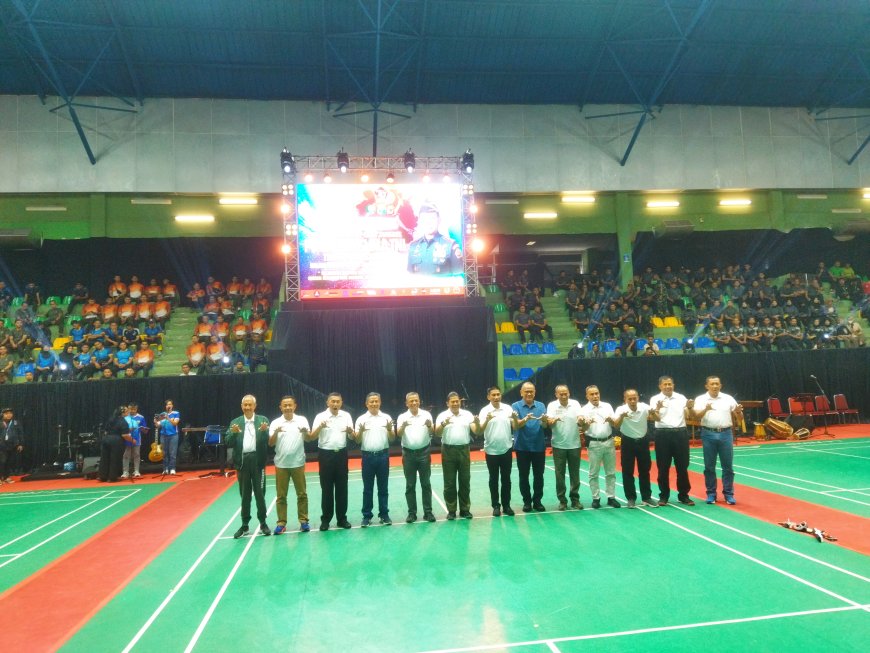 HUT ke-79 TNI: Kodam III/Siliwangi Gelar Open Tournament Bulutangkis Piala Panglima TNI Tahun 2024