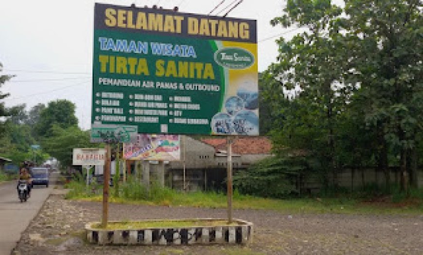 Sensasi Mandi Air Panas di Tengah Hutan