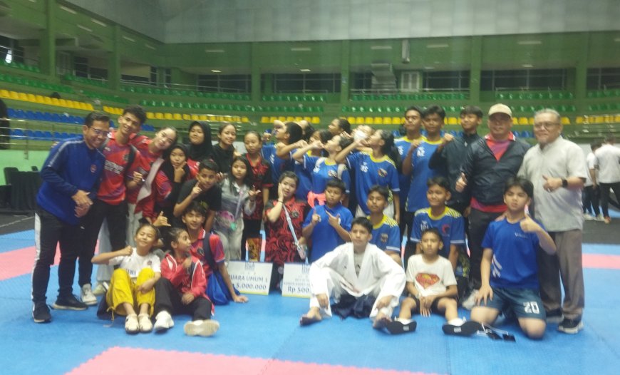 Garuda Emas Karate Club Juara Umum Liga Karate Antar Pelajar se Jabar 2025