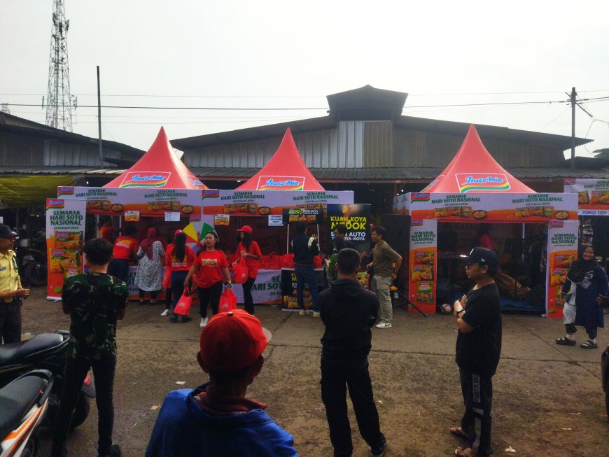 Indomie Gelar Peringatan Hari Soto Nasional di Pasar Gede Bage Bandung