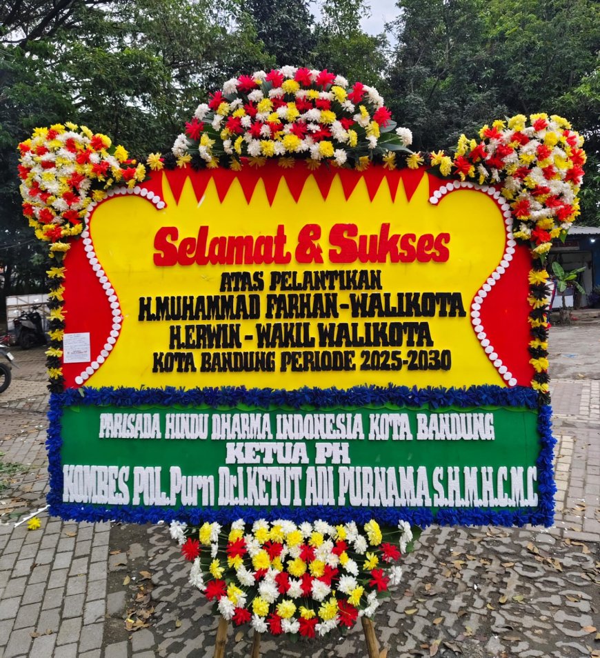 Ketua Pengurus Harian PHDI Kirim Karangan Bunga untuk Walikota & Wakil Walikota Bandung Periode 2025-2030
