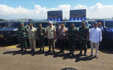 Menhan Serahkan 700 Unit Maung MV3 Buatan PT. Pindad ke TNI/POLRI
