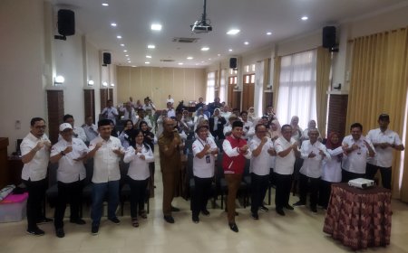 Wakil Walikota Buka Orientasi PMI bagi Pembina PMR se-kota Bandung