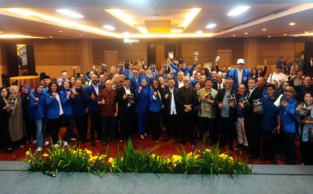 Dihadiri Pimpinan DPRD Kota Bandung, DPC Peradi Gelar Halal Bihalal, Pelantikan  Pengurus PBH, & Launching Buku